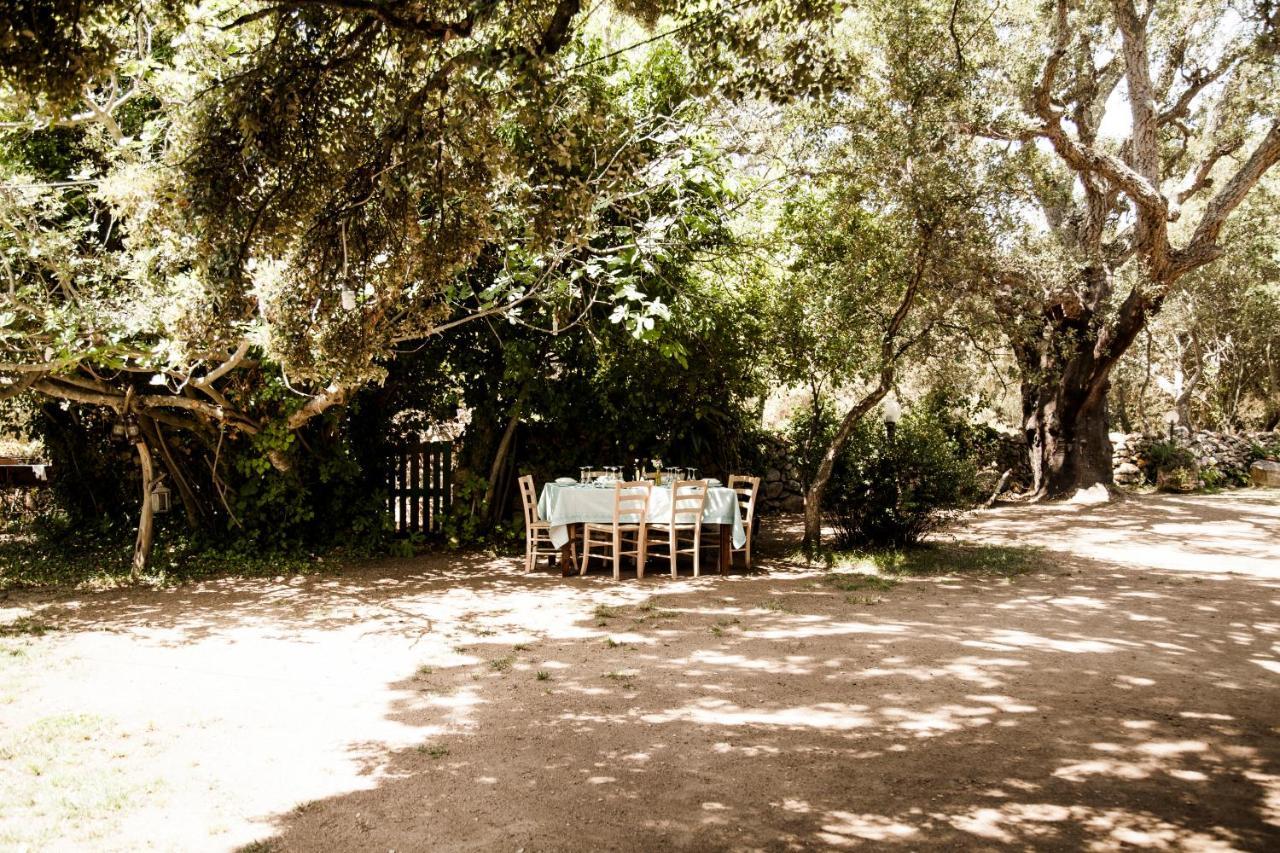 Agriturismo Casteddu Padru Esterno foto